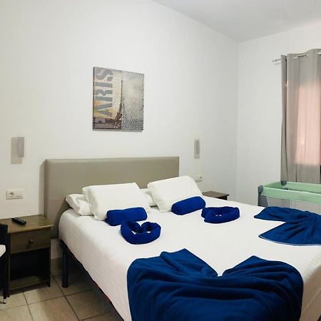 פלאיה בלנקה Villa Baroli Amplia Piscina Privada Climatizada מראה חיצוני תמונה