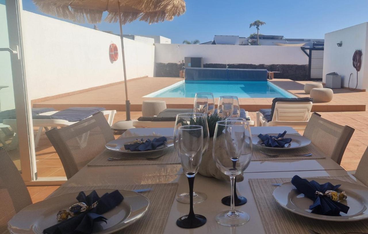 פלאיה בלנקה Villa Baroli Amplia Piscina Privada Climatizada מראה חיצוני תמונה